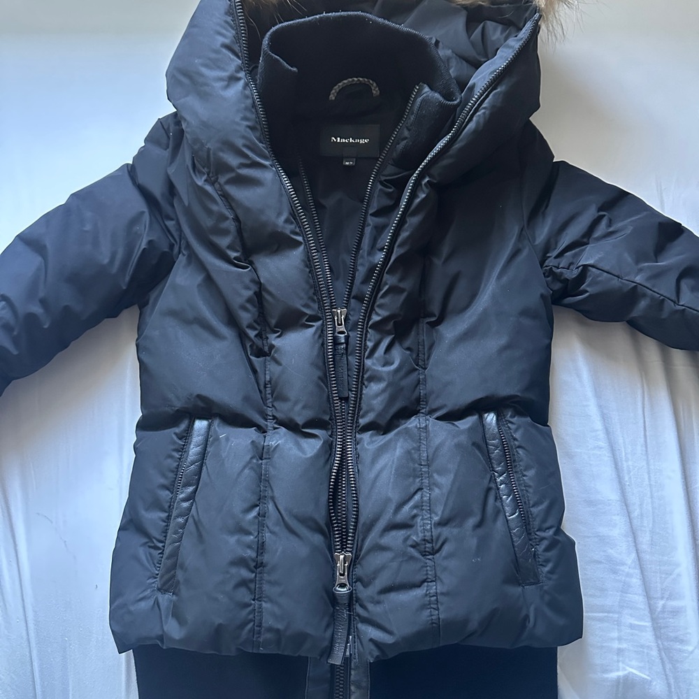 Mackage Women’s size XS Black  Down Jacket with Real Fur Trim Authentic NWOT
